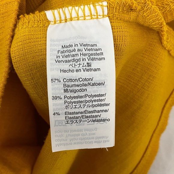 J Crew V Neck Top Mustard Yellow Three Quarter Sleeve Size Small - Picture 5 of 7